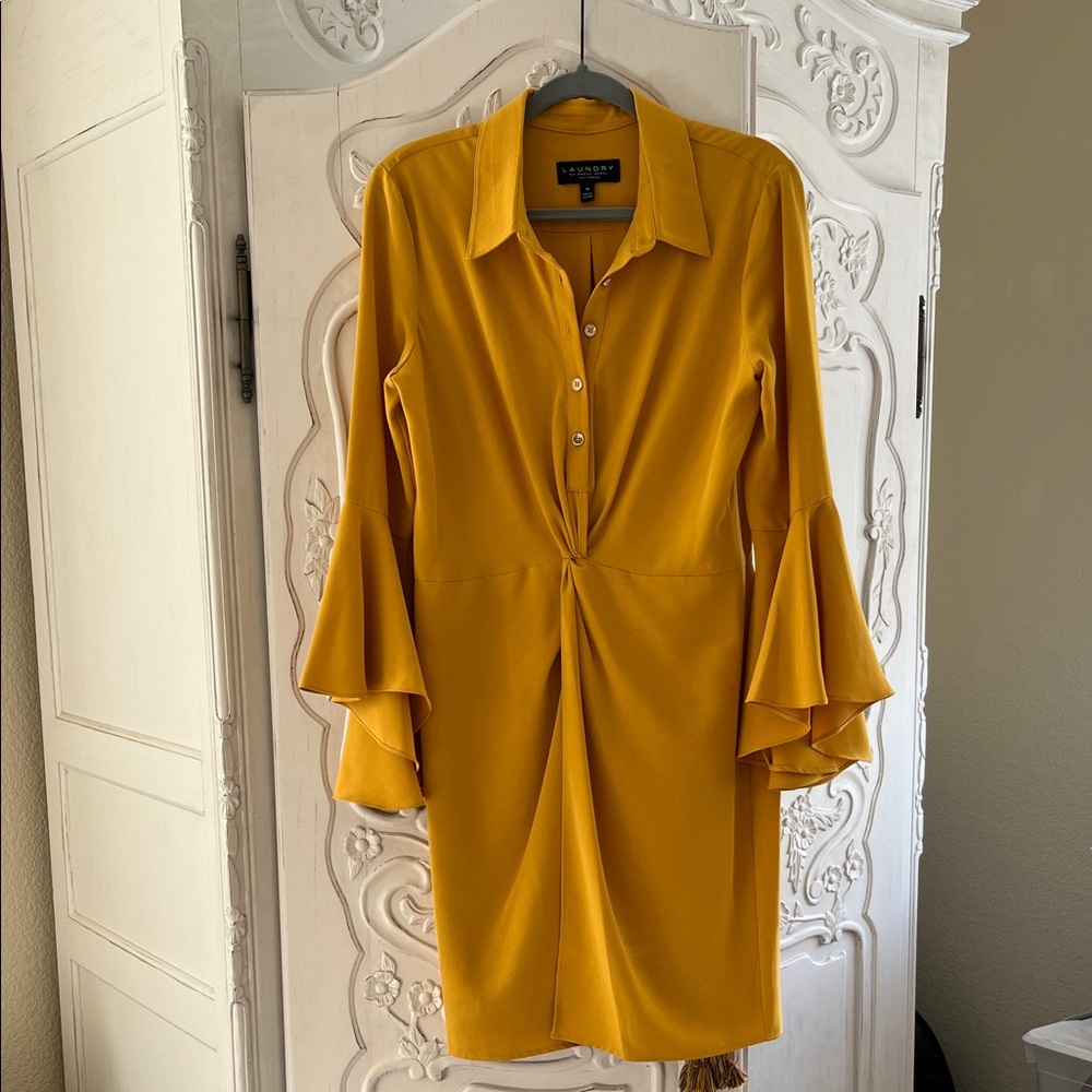Laundry By Shelli Segal Mustard Yellow Long Sleeve Twist Front Dress